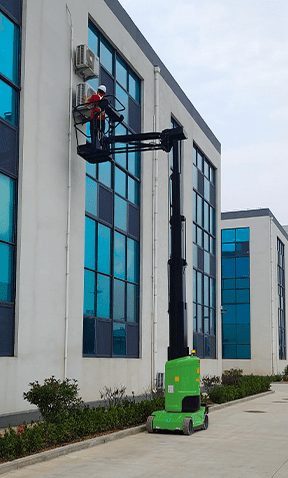 mast-lift-with-jib 4 Mast Lift with Jib